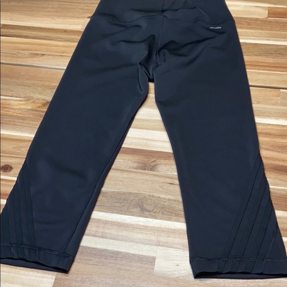 Adidas capris. - Picture 4 of 8